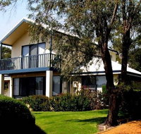 Walpole Bayside Villas - Whitsundays Accommodation