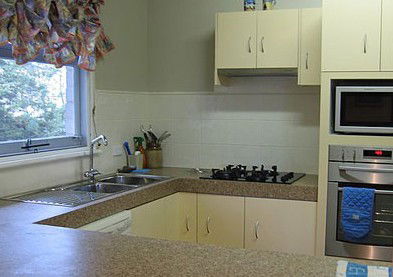 Acacia Grove Holiday House - Whitsundays Accommodation 3