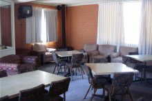 Snowy Mountains Coach And Motor Inn - Whitsundays Accommodation 1