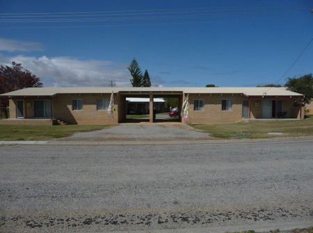 Cervantes Holiday Homes & Units - Whitsundays Accommodation 4