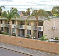 Como Apartments - Geraldton - Whitsundays Accommodation