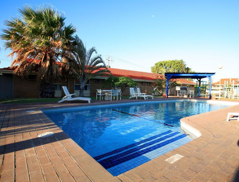 Best Western Hospitality Inn Carnarvon - Whitsundays Accommodation 0
