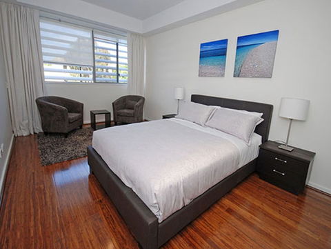 Gallery Suites - Whitsundays Accommodation 3