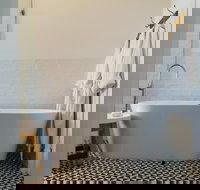 Colhurst House - Whitsundays Accommodation