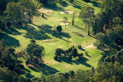Corowa Golf Club And Motel - Whitsundays Accommodation 1
