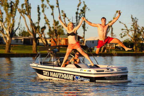 DC On The Lake - Whitsundays Accommodation 2