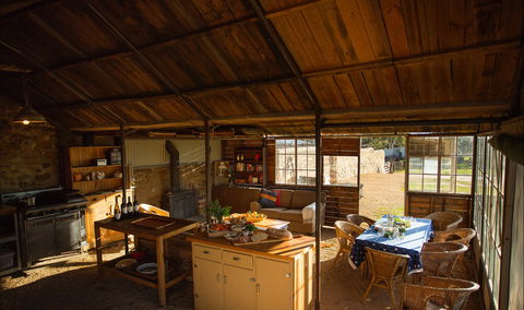 Hutton Vale Farm - Whitsundays Accommodation 1