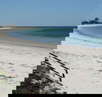 Lucky Bay RV Park - Whitsundays Accommodation