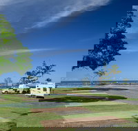 Moore Park Beach Holiday Park - Whitsundays Accommodation