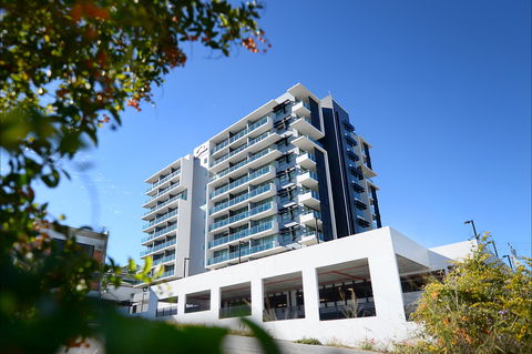 Oaks Gladstone Grand Hotel - Whitsundays Accommodation 1