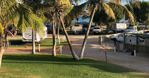 Peoples Park Coral Bay - Whitsundays Accommodation 0