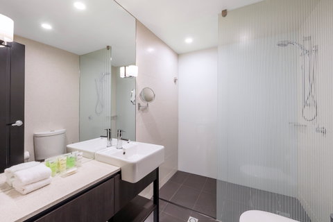 RACV/RACT Hobart Apartment Hotel - Whitsundays Accommodation 0