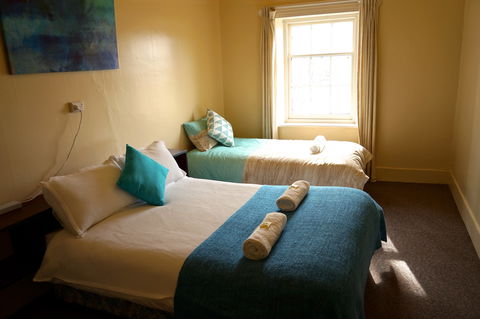 Royal Hotel Cooma - Whitsundays Accommodation 0