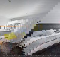 Sunny Side Up Bed and Breakfast - Whitsundays Accommodation