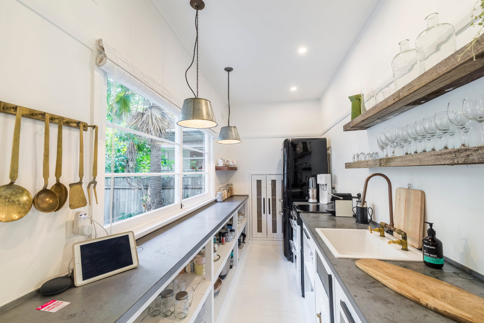 Pearl Beach NSW Whitsundays Accommodation