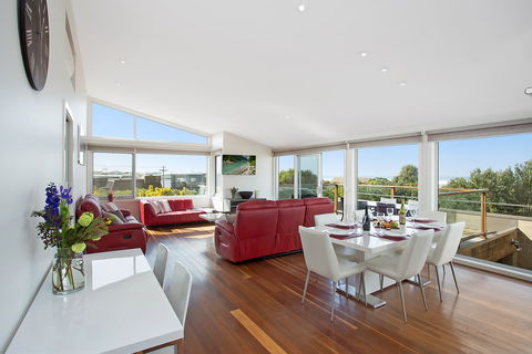 Tides Apartments Port Fairy - Whitsundays Accommodation 0
