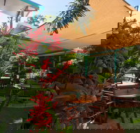 Tropical Palms Resort  4WD Hire - Whitsundays Accommodation