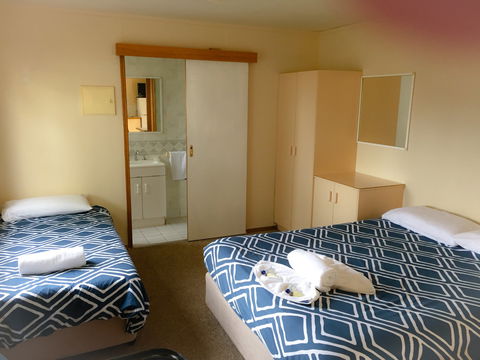 Wagga Wagga Tourist Park - Whitsundays Accommodation 1