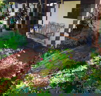 3 Divas Accommodation - The Moscato Cottage - Whitsundays Accommodation