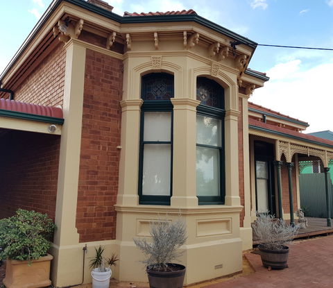 Allora House Kalgoorlie - Whitsundays Accommodation 0