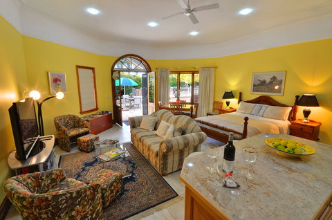 Apartments On Fiedler - Whitsundays Accommodation 1