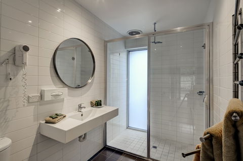 Ashmont Motor Inn And Apartments - Whitsundays Accommodation 2