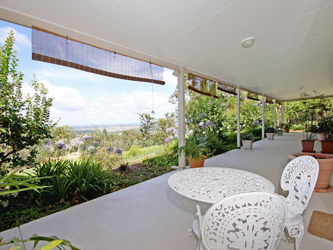 Bed And Breakfast At Wallaby Ridge - Whitsundays Accommodation 2