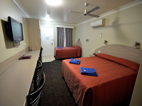 Bellview Motel - Whitsundays Accommodation 1
