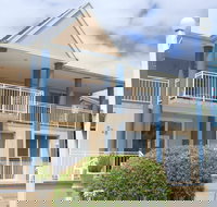 Canberran Lodge - Whitsundays Accommodation