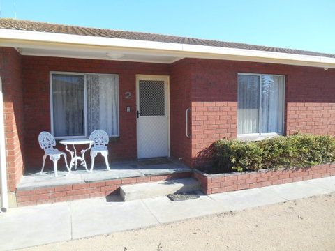 Clan Ranald Holiday Unit 2 - Whitsundays Accommodation 0