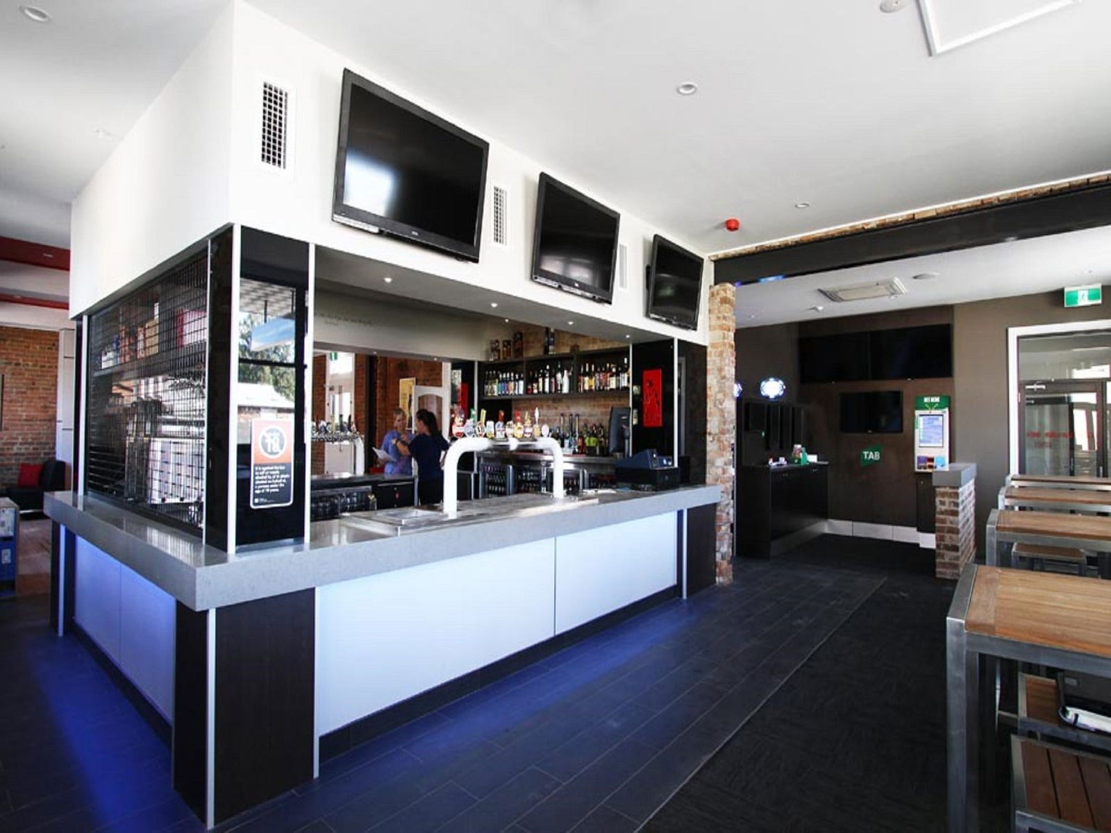 Wellington NSW Whitsundays Accommodation