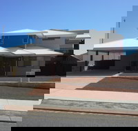 Cozzys Condo Luxury Beach House - Whitsundays Accommodation