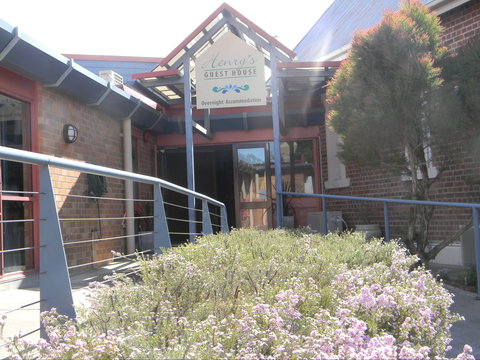 Henry's Quirindi Quality Accommodation - Whitsundays Accommodation 0
