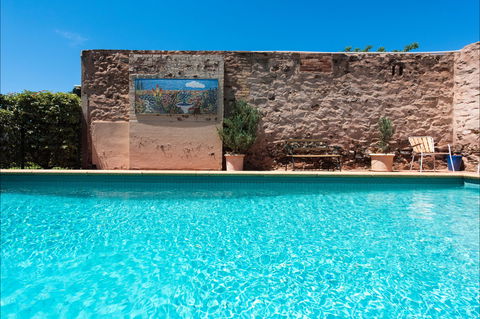 Imperial Fine Accommodation - Whitsundays Accommodation 1