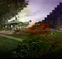 Longview Vineyard Accommodation - Whitsundays Accommodation