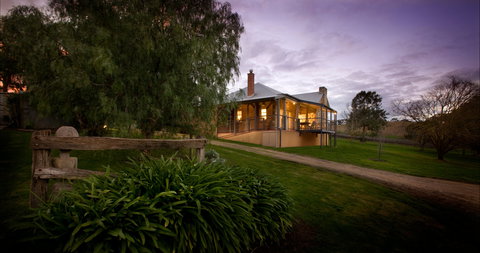 Longview Vineyard Accommodation - Whitsundays Accommodation 0