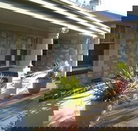 MacDonnell House Naracoorte - Whitsundays Accommodation