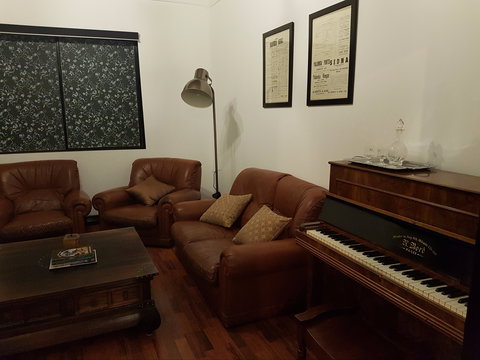 Possum Cottage - Whitsundays Accommodation 1