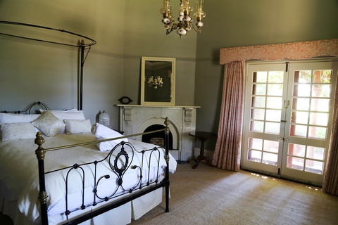Seppelt Vine Lodge - Whitsundays Accommodation 2
