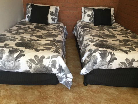 Star Hotel Accommodation - Whitsundays Accommodation 1