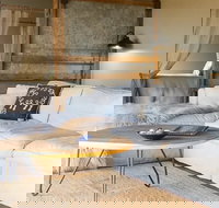 The Fleece - Luxury Farm Stay - Whitsundays Accommodation