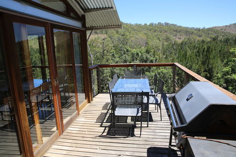 The Eco Lodge - Cox's River Rest - Whitsundays Accommodation 0