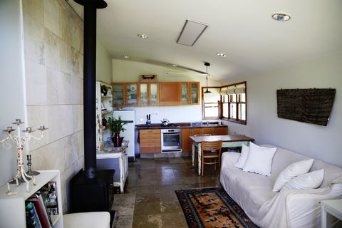 The Eco Lodge - Cox's River Rest - Whitsundays Accommodation 1