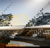 346 Cliff view drive Wongulla  -River Shack Rentals - Whitsundays Accommodation