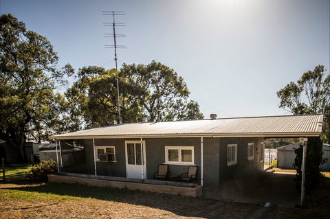 346 Cliff View Drive Wongulla  -River Shack Rentals - Whitsundays Accommodation 0