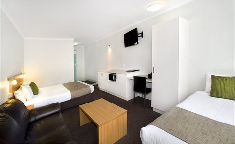 Admiralty Inn - Whitsundays Accommodation 1