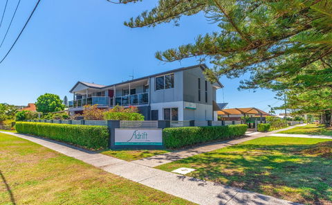 Adrift Apartments - Whitsundays Accommodation 1