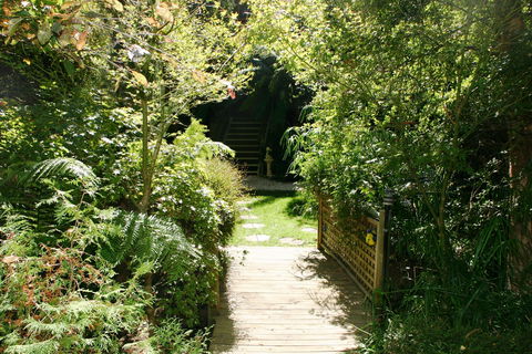 Aldgate Lodge Bed & Breakfast - Whitsundays Accommodation 2