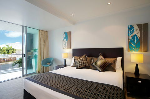 At Marina Shores - Whitsundays Accommodation 1