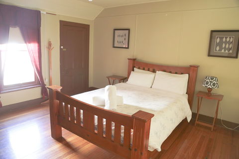 Bests Cottage Great Western - Whitsundays Accommodation 1